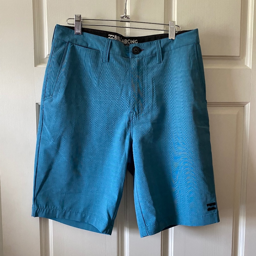 Billabong Hybrid "Submersibles" Shorts - Size 30